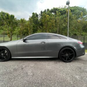 Mercedes e300 coupe